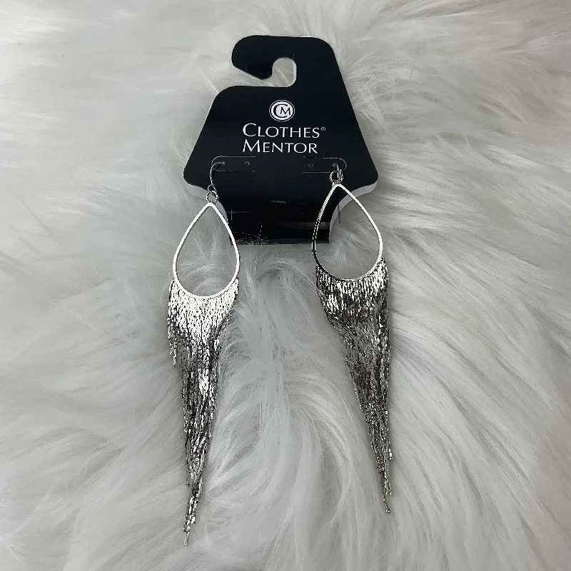 Earrings Dangle/drop By Clothes Mentor