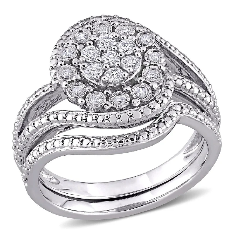 Miadora Sterling Silver 1/4ct TDW Diamond Clustered Halo split shank Wedding Ring Set