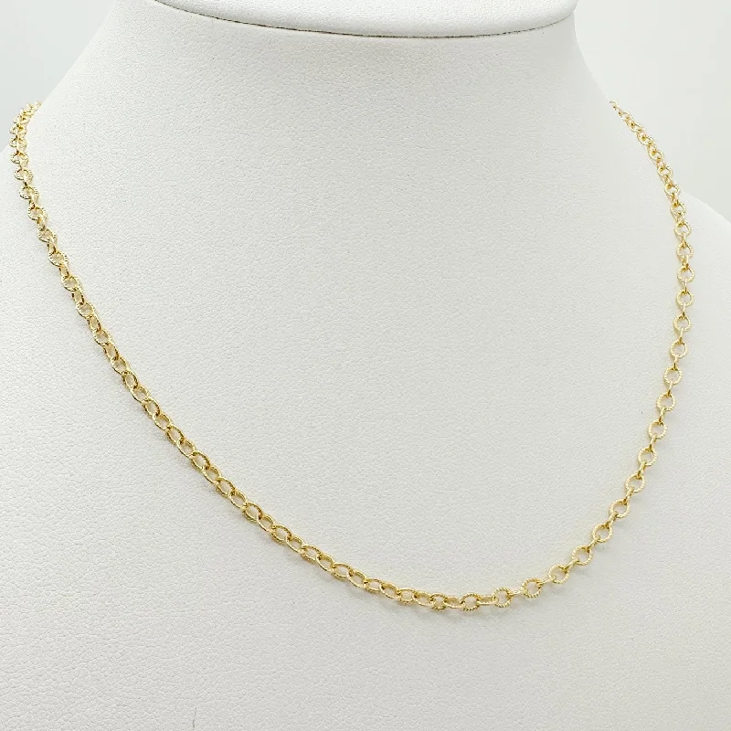 Textured Cable Chain Necklace