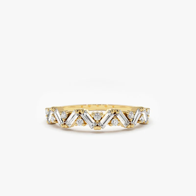 14K Gold Slanted Baguette and Round Diamond Ring