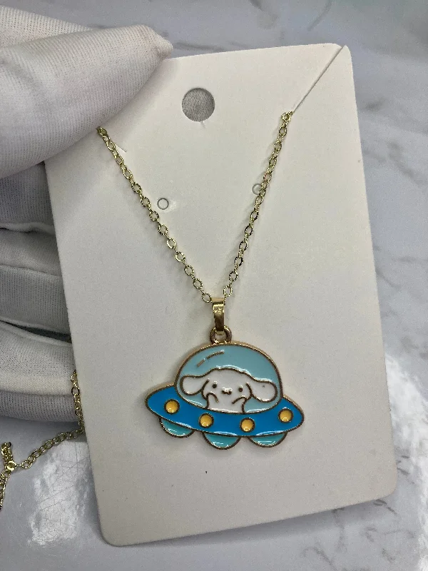 UFO Cinnamon roll necklace