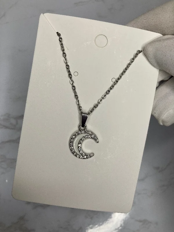 Shimmering moon necklace