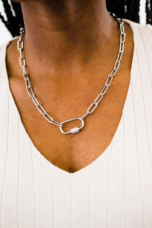 henly clasp chain necklace