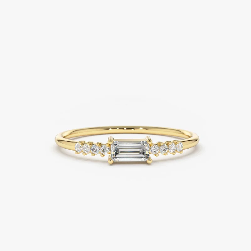 14K Gold Baguette & Round Diamond Engagement Ring