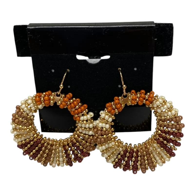 Earrings Dangle/Drop By Cme In Gold & Orange