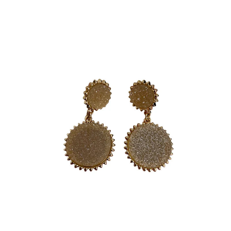 Earrings Dangle/Drop By Sugarfix By Baublebar In Taupe