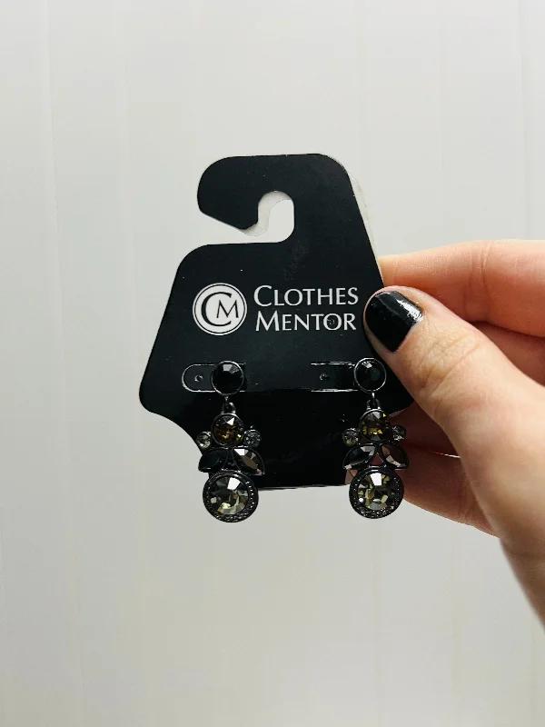 Earrings Designer By Clothes Mentor