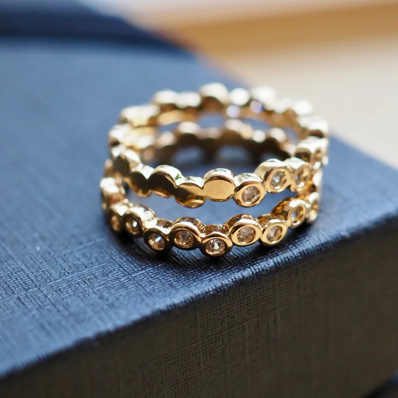 LINDSEY STONE DOT RINGS