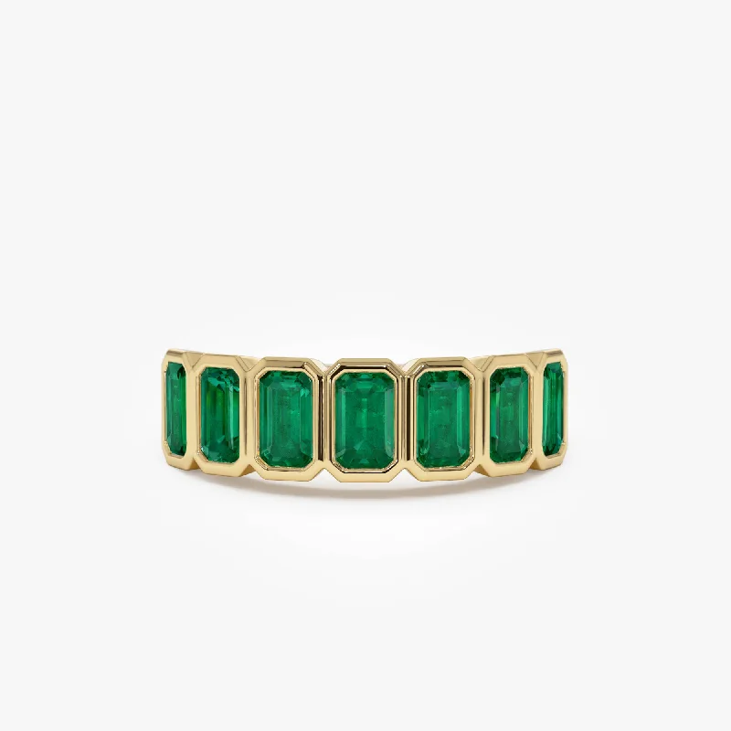 14K Seven Stone Bezel Setting Emerald RIng