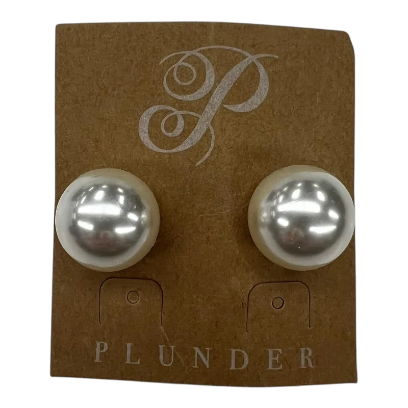 Earrings Stud By Plunder In White