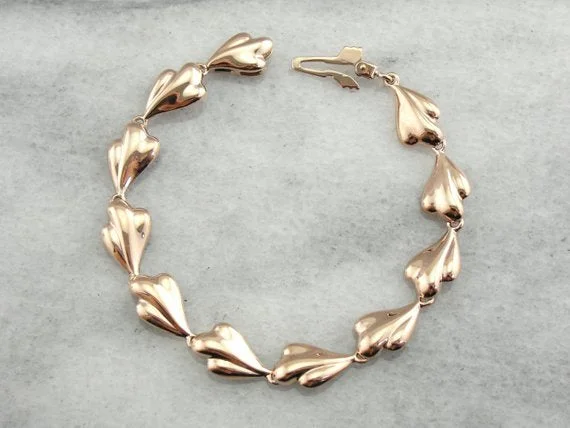 Vintage Rose Gold Bracelet with Polished Leaf Theme