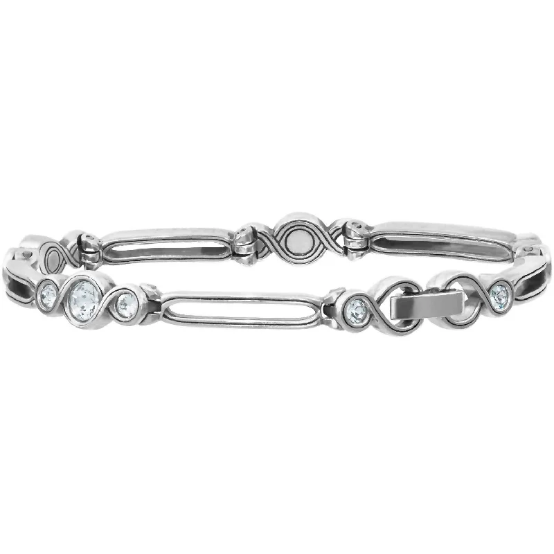 Women's Infinity Sparkle Bracelet In Silver